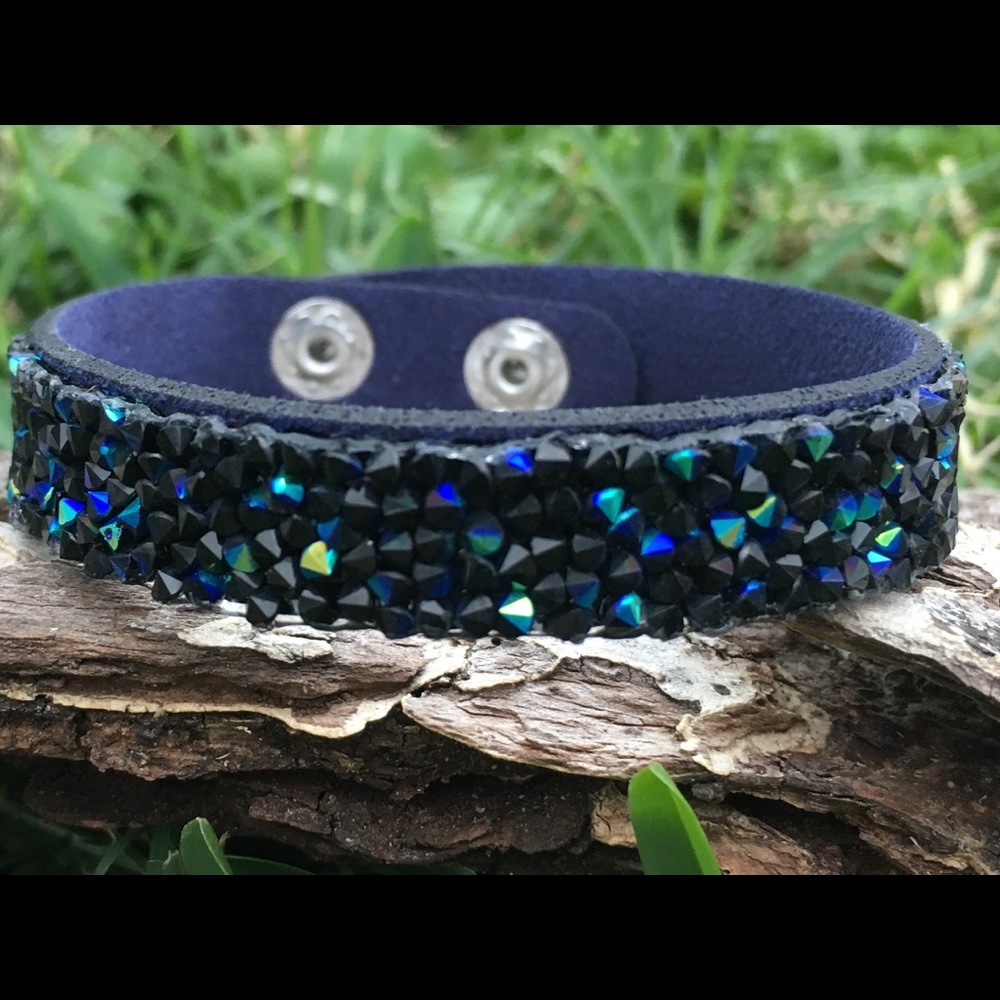 Navy Crystals in Silicone Wrap Bracelet